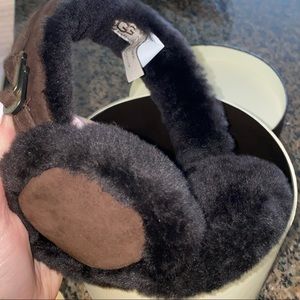 UGG EARMUFFS